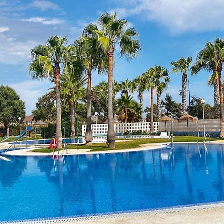 Luxurious Spacious Three Bedroom Apartment On Beachfront Almerimar Exterior photo