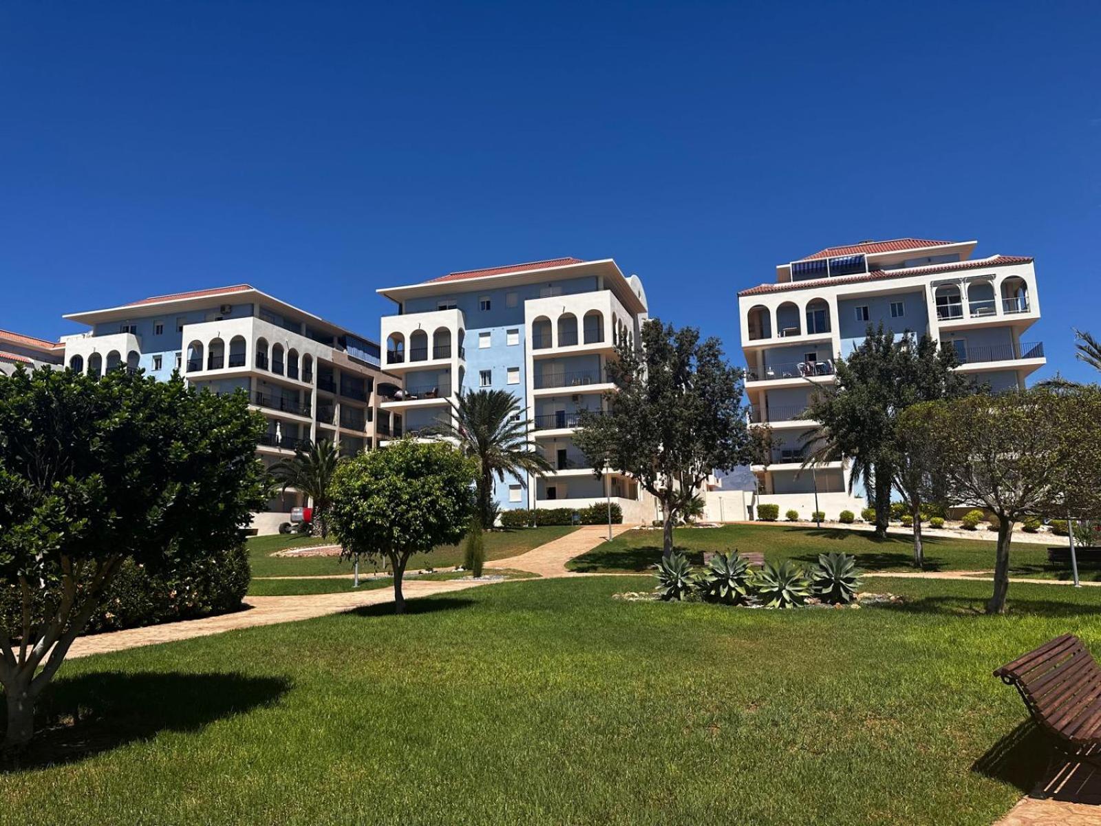 Luxurious Spacious Three Bedroom Apartment On Beachfront Almerimar Exterior photo
